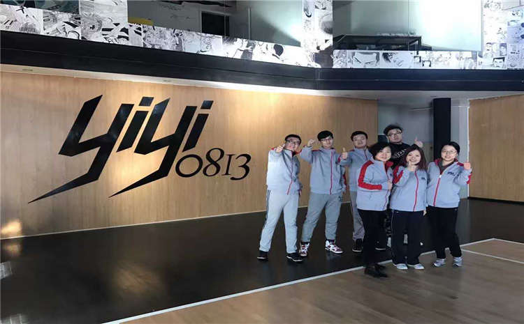 五角楓實木運動地板廠家哪家好？