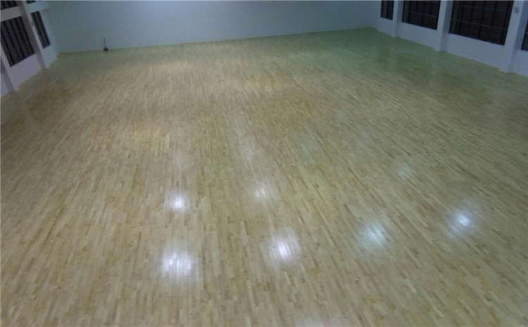 24mm厚排球館木地板一平米價格