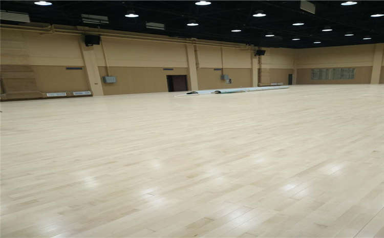 籃球木地板比家用地板要求更高
