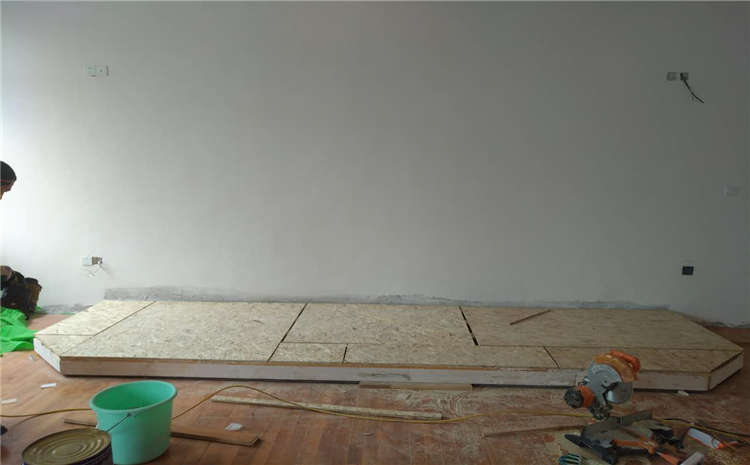 常用的舞臺實(shí)木地板一般多少錢