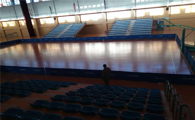 實(shí)木運(yùn)動(dòng)地板結(jié)構(gòu)是怎樣組成的