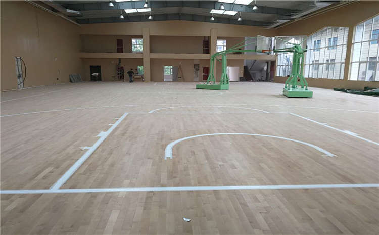 硬木企口運(yùn)動體育地板哪個牌子好?