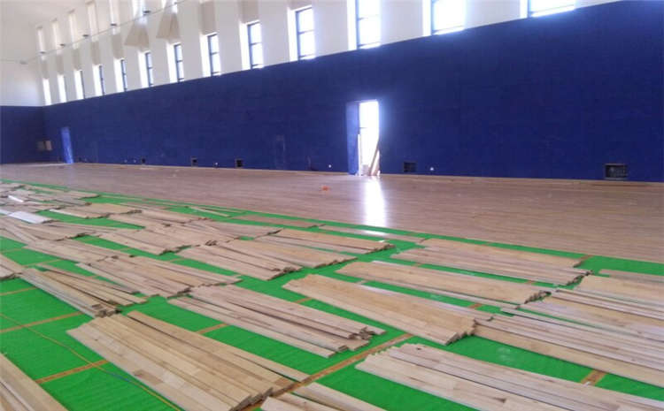 運(yùn)動(dòng)木地板