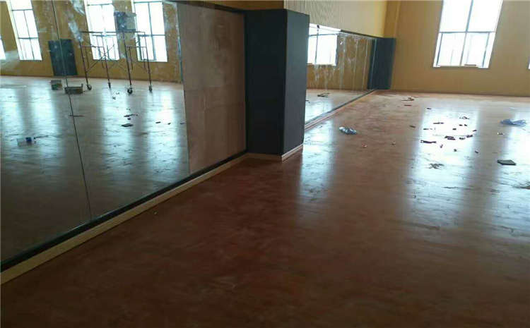 江蘇學校運動木地板施工團隊