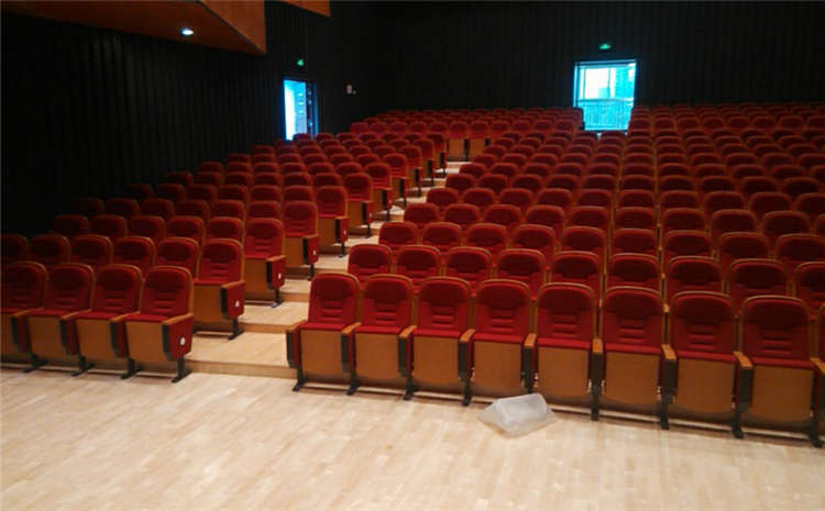 內(nèi)蒙古楓木實(shí)木運(yùn)動地板哪個(gè)品牌好