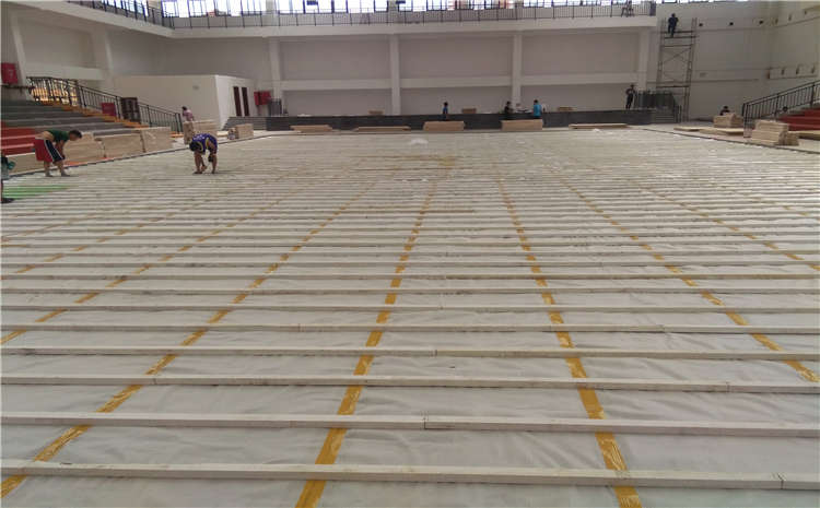 室內體育木地板怎么安裝