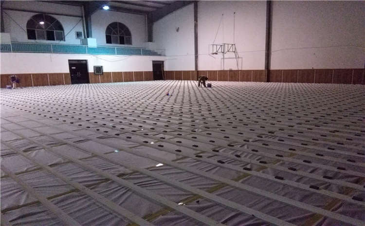 學(xué)校實木運動地板批發(fā)