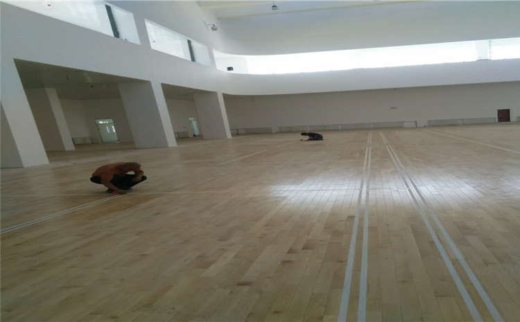 運動木地板龍骨結(jié)構(gòu)