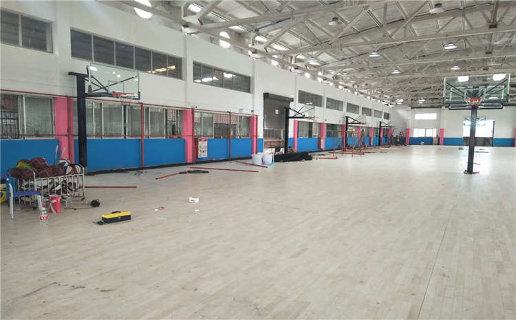 24厚籃球場實木地板單層龍骨結(jié)構(gòu)