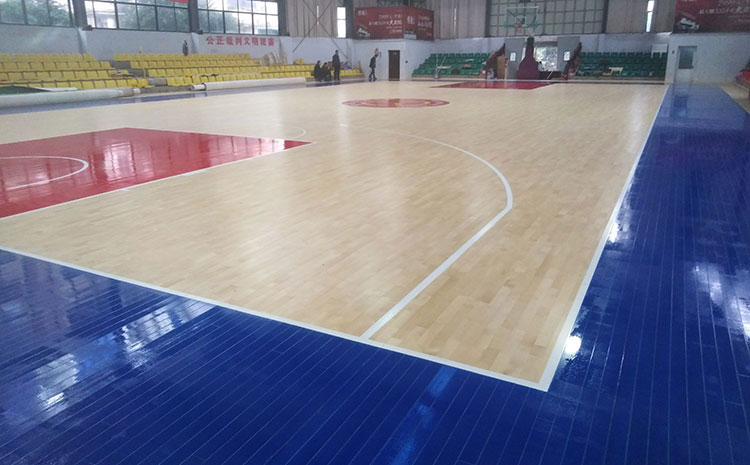 柞木籃球運動地板批發(fā)**