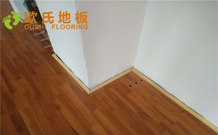 江西鷹潭第五中學舞蹈室木地板案例