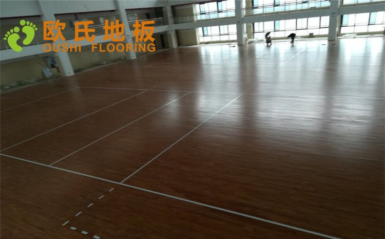 重慶忠縣中學籃球排球場木地板圖片