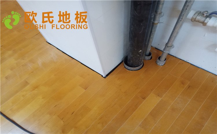 內(nèi)蒙通遼市健身活動中心木地板