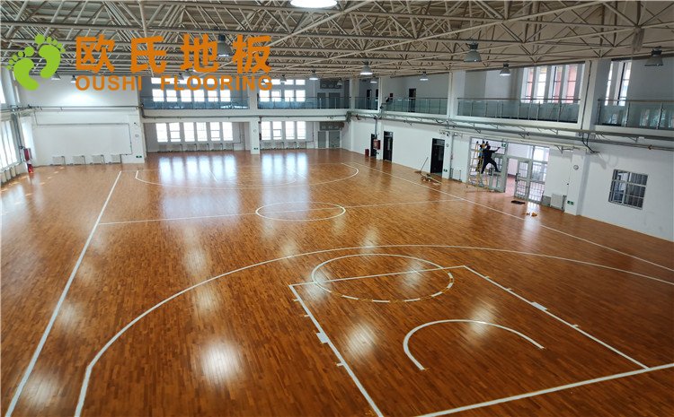 烏魯木齊市烏蘇市南區第二中學體育館木地板項目——歐氏實木運動地板