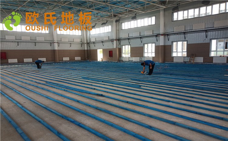 新疆獨(dú)山子虹園小區(qū)體育館木地板項(xiàng)目